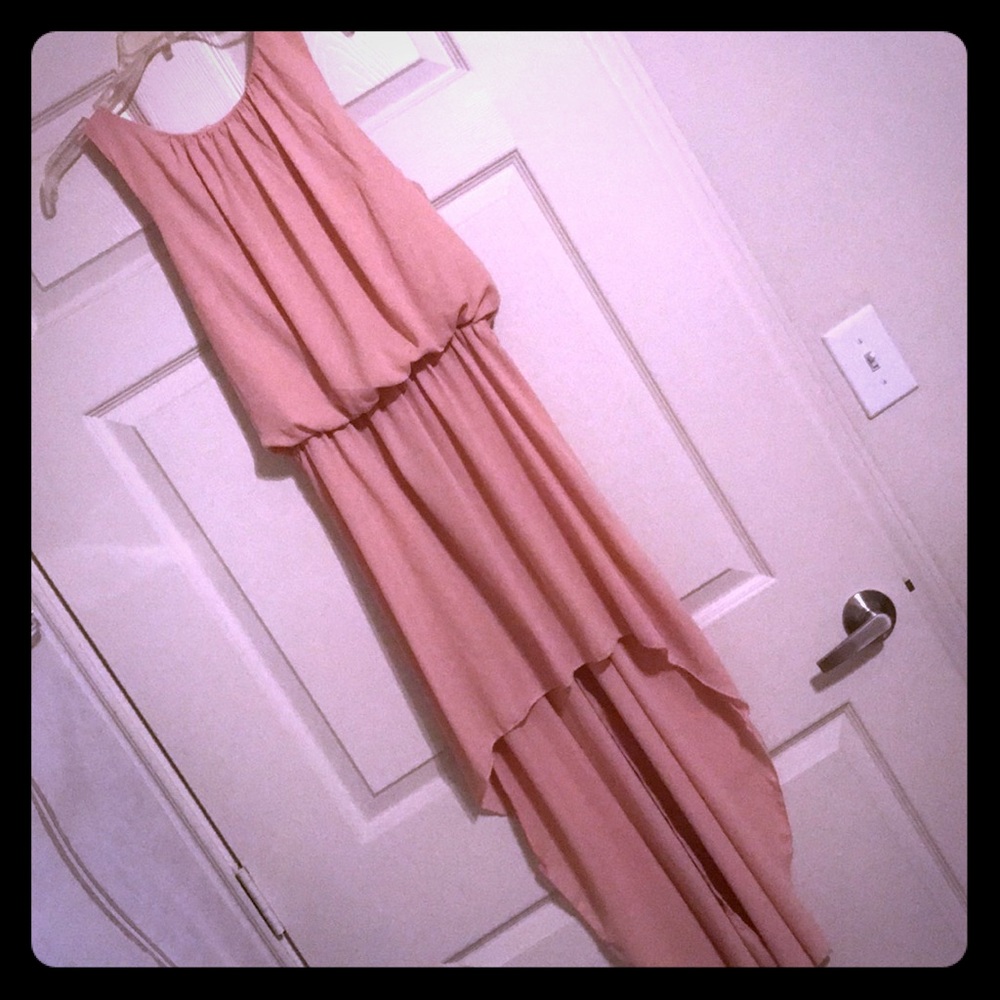 Light pink high-low dress!!